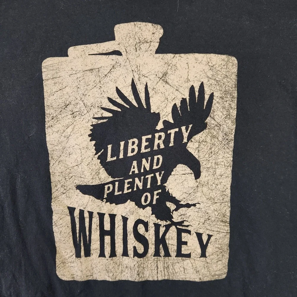 Hybrid Apparel Liberty and Plenty of Whiskey Flask Eagle‎ Graphic Tee Black XL
